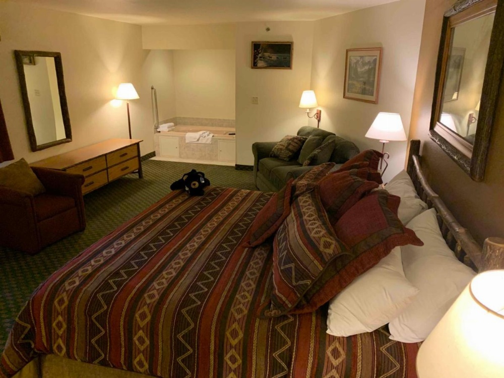 Room image 5